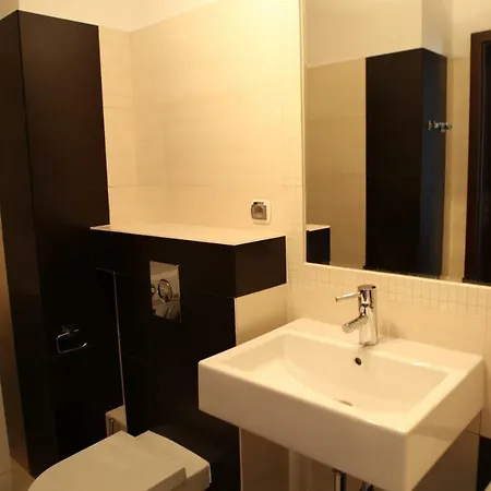 Happy 13 Bandurskiego Apartman